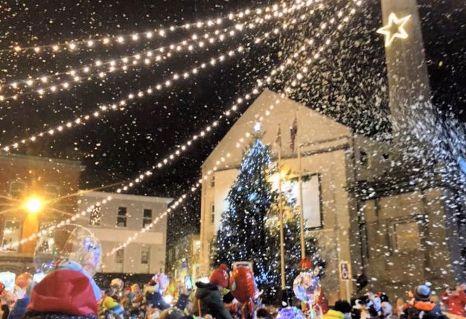 Ennis Christmas Village Events On In Clare Ireland Your Days Out